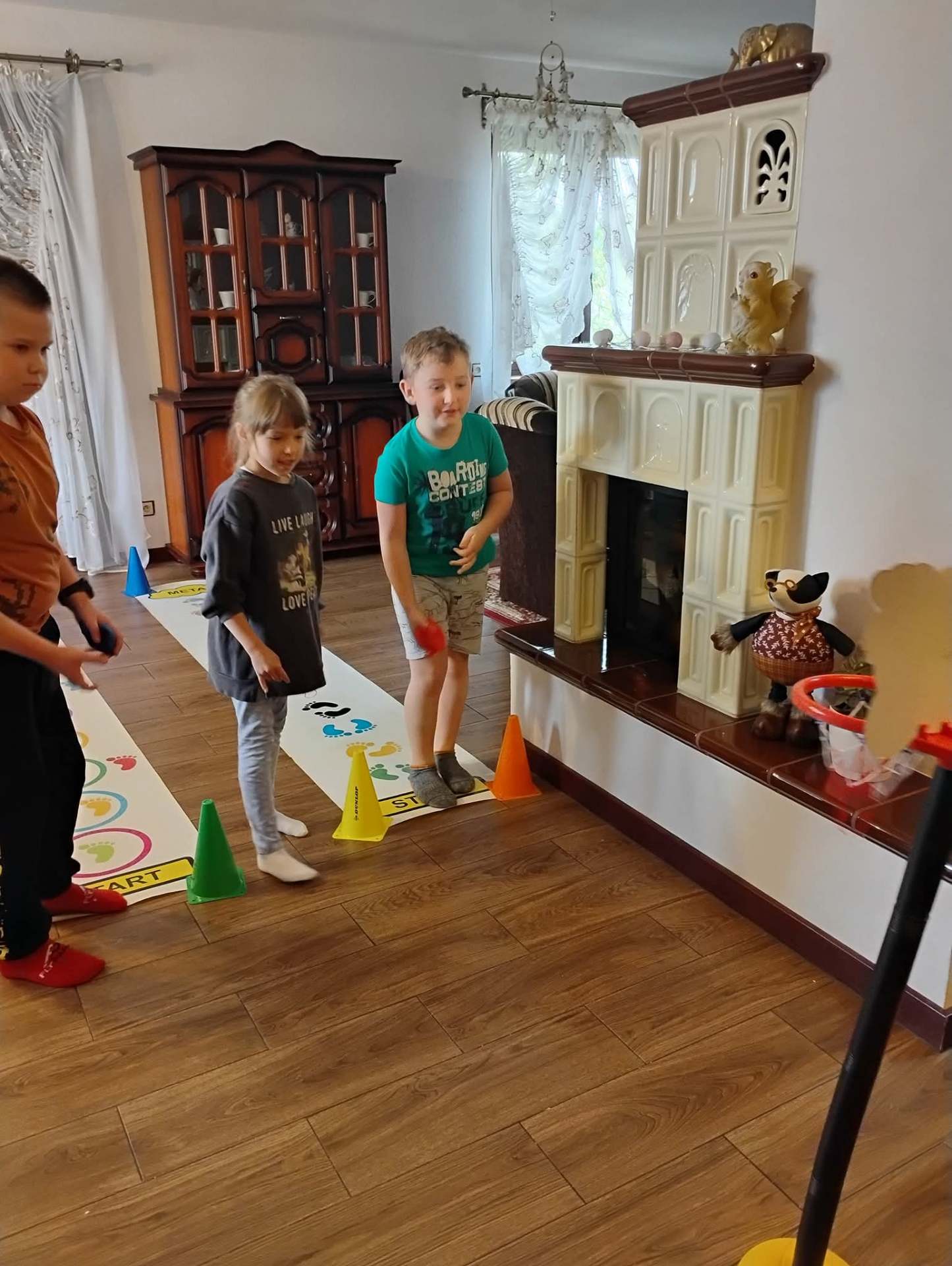 Tor przeszkód sensoryczny – zajęcia grupowe